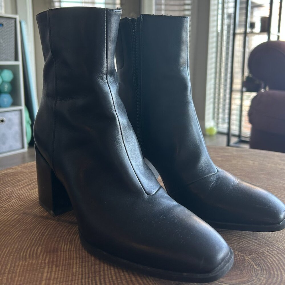 Heeled Black Boots